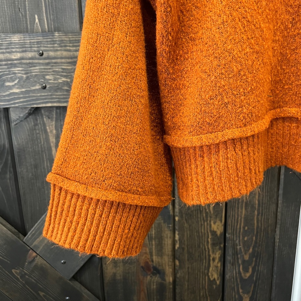 Double Zero Orange Oversized Cropped Sweater Size… - image 3